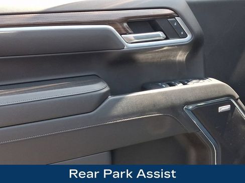 Used 2023 Chevrolet Silverado 1500 RST AWD/4WD image 23