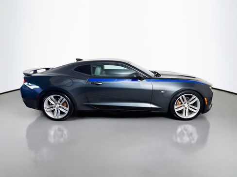 Used 2016 Chevrolet Camaro SS image 11