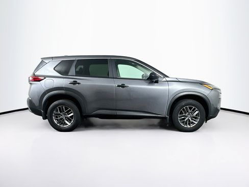 Used 2023 Nissan Rogue S AWD/4WD image 10