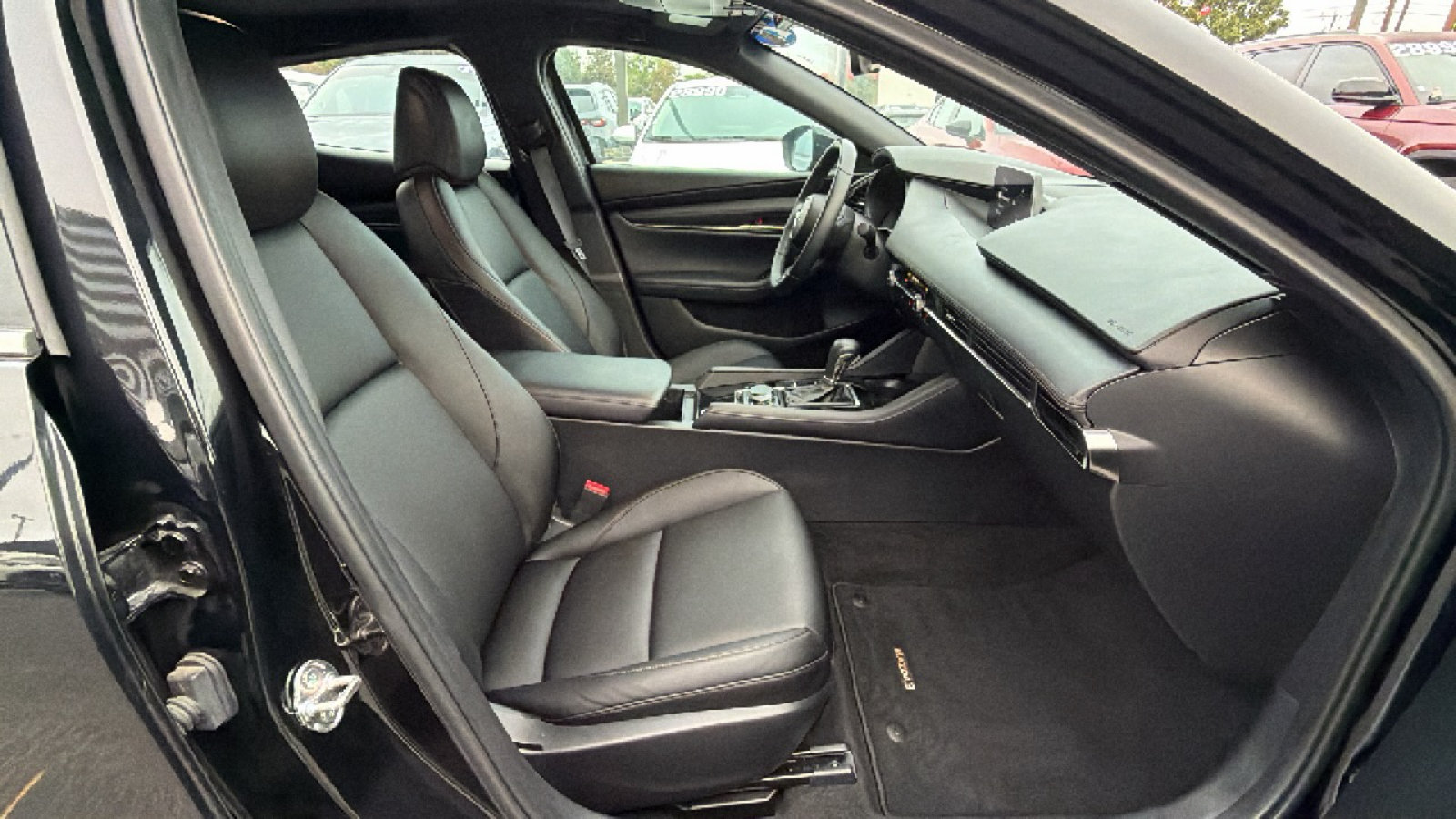 Used 2025 MAZDA MAZDA3 s FWD image 28
