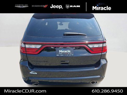 Certified 2022 Dodge Durango R/T w/ Blacktop Package image 6