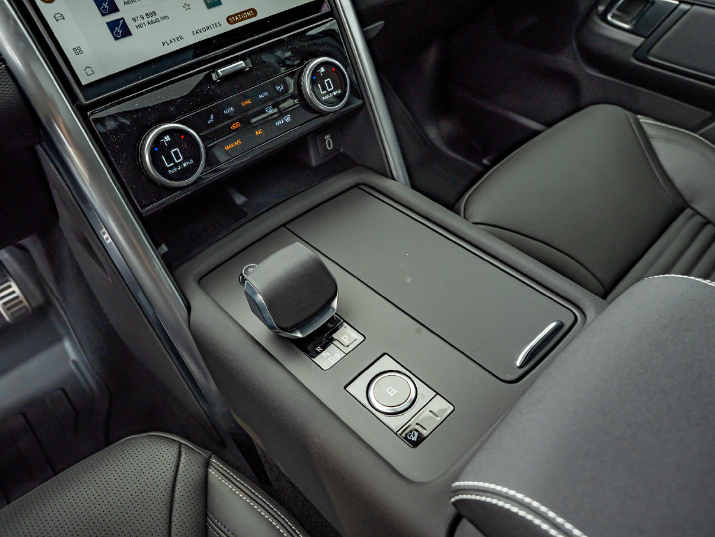New 2026 Land Rover Discovery Dynamic SE AWD/4WD image 27