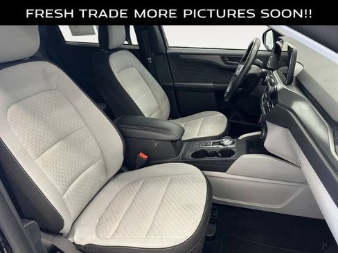Used 2024 Ford Escape Active FWD image 15