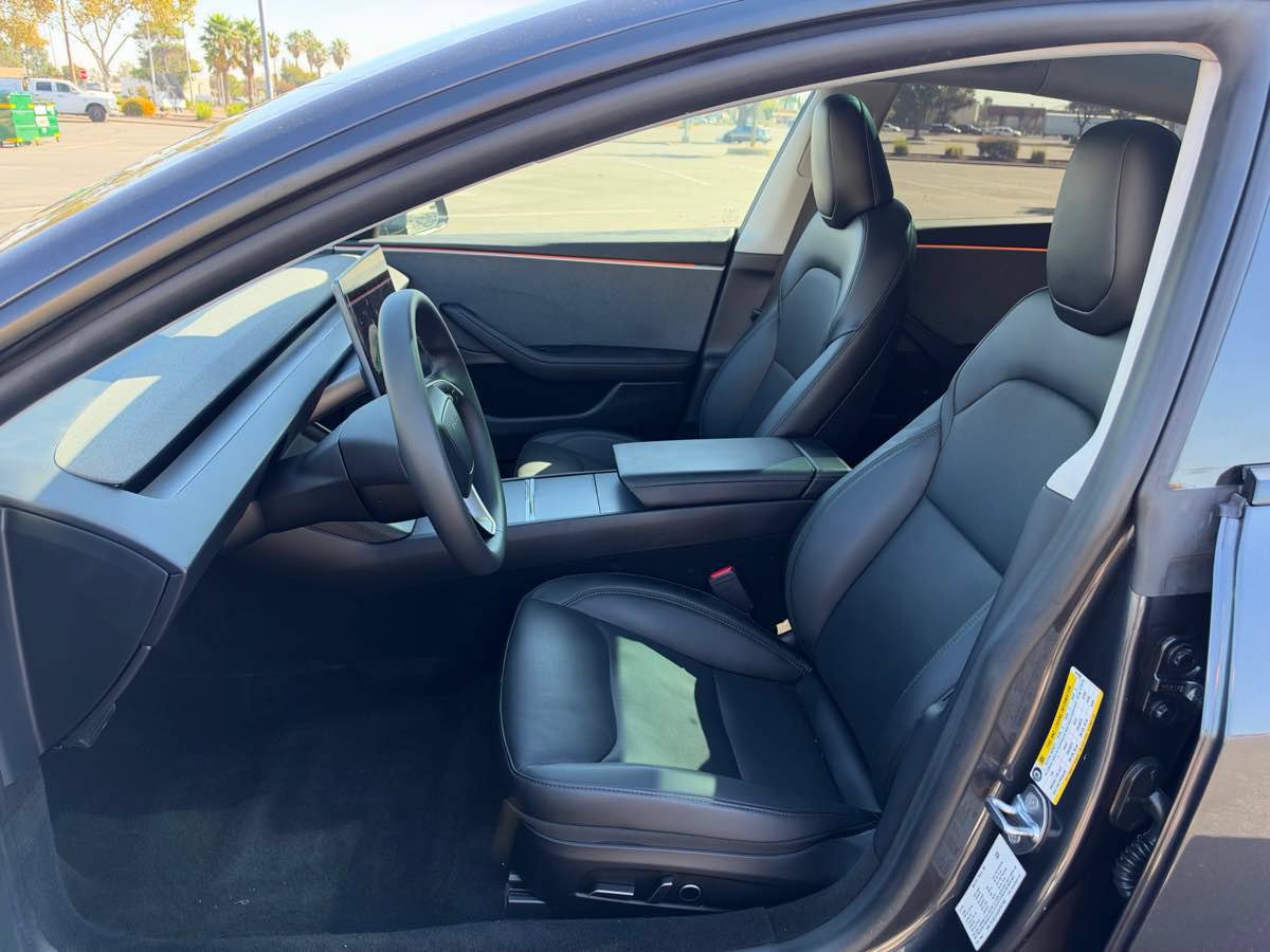 Used 2025 Tesla Model 3 Long Range RWD image 12