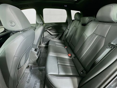 New 2027 Audi Q6 e-tron Premium AWD/4WD image 9