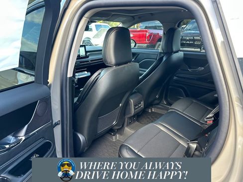 New 2026 Lincoln Corsair Reserve w/ Jet Appearance Package image 26