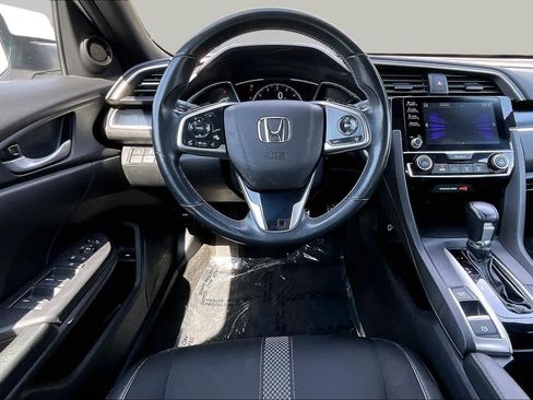 Used 2019 Honda Civic Sport image 6