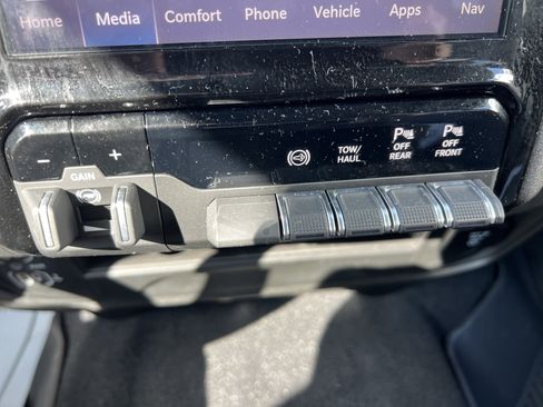 Used 2025 RAM 2500 Tradesman image 23