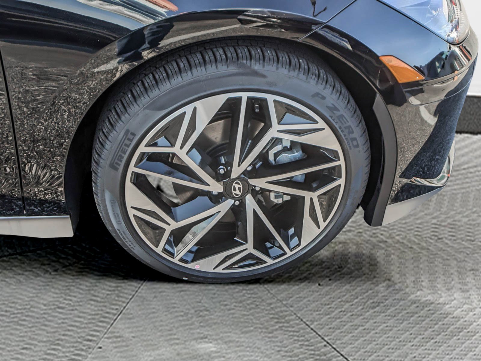 New 2024 Hyundai Ioniq 6 SEL AWD/4WD image 9