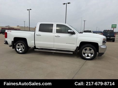 Used 2017 Chevrolet Silverado 1500 LTZ w/ Sport Package image 19