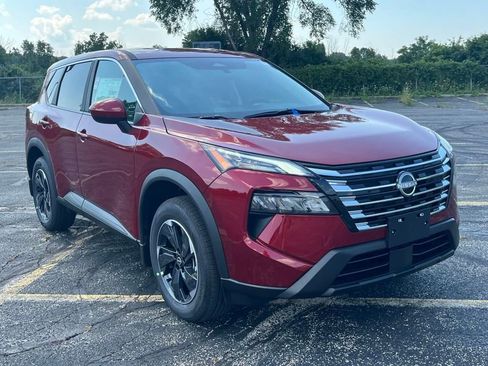 New 2026 Nissan Rogue SV image 7