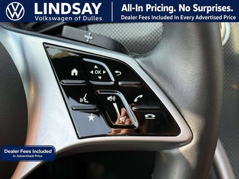 Used 2023 Mercedes-Benz C 300 4MATIC Sedan image 21