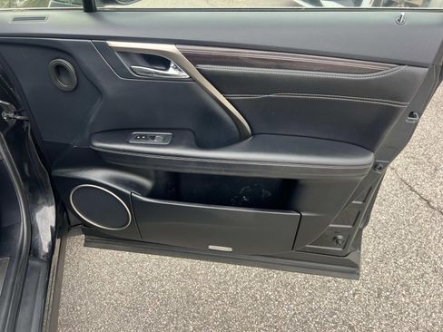 Used 2022 Lexus RX 350L Luxury w/ Accessory Package (Z1) image 14