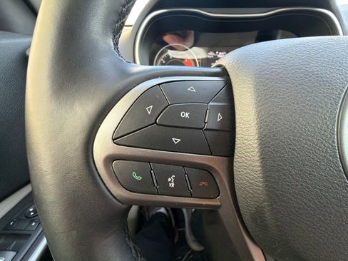 Used 2021 Jeep Cherokee Latitude Lux AWD/4WD image 15