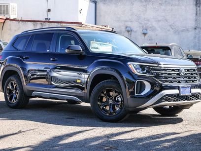 New 2026 Volkswagen Atlas Peak Edition
