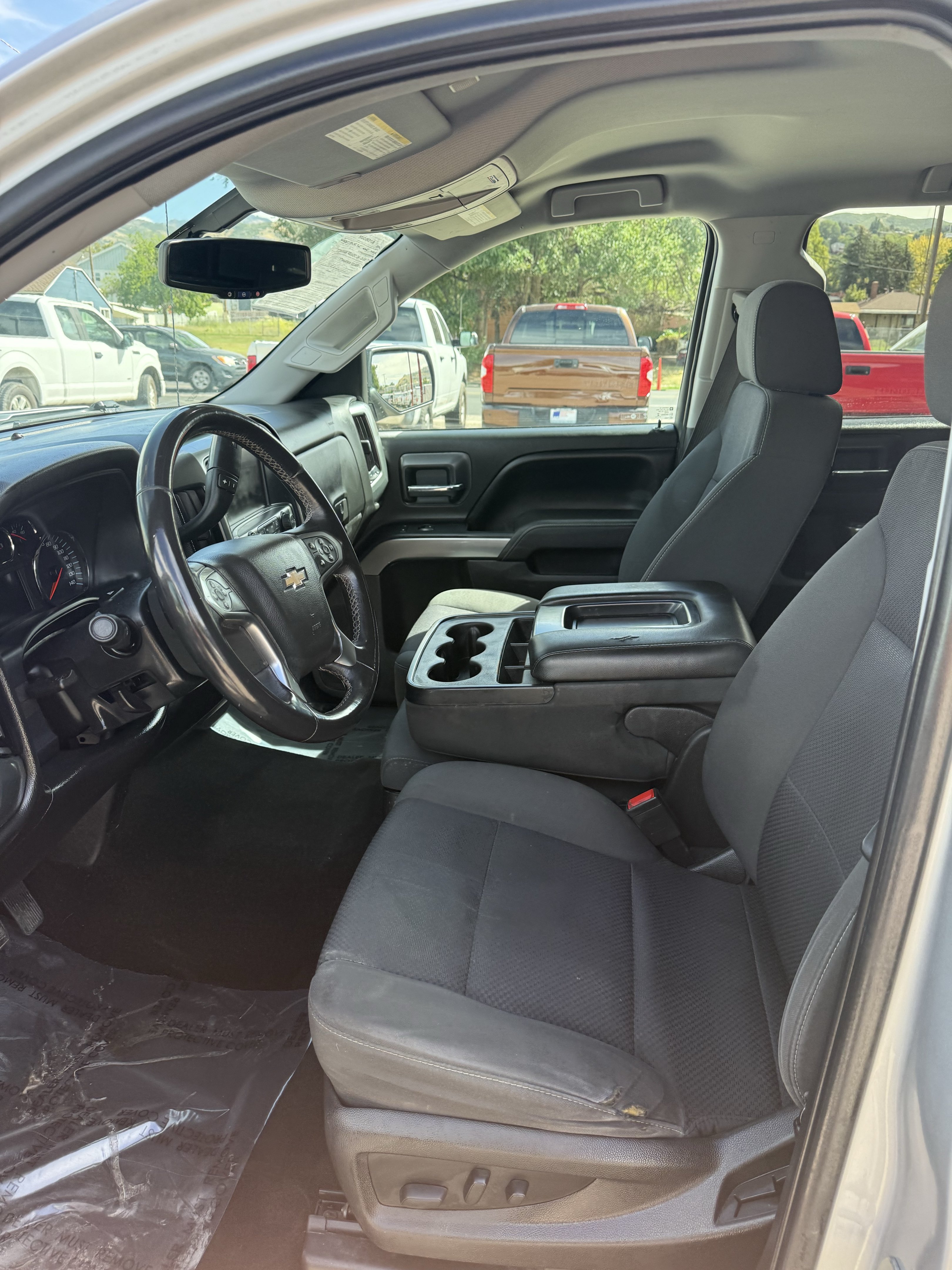 Used 2017 Chevrolet Silverado 1500 LT w/ All Star Edition AWD/4WD image 12
