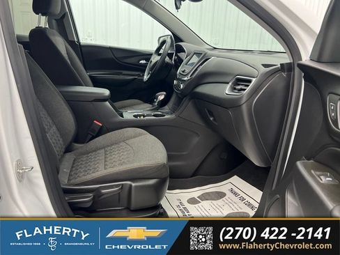 Used 2023 Chevrolet Equinox LT FWD image 15