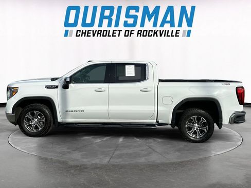Used 2020 GMC Sierra 1500 SLE w/ X31 Off-Road Package image 3