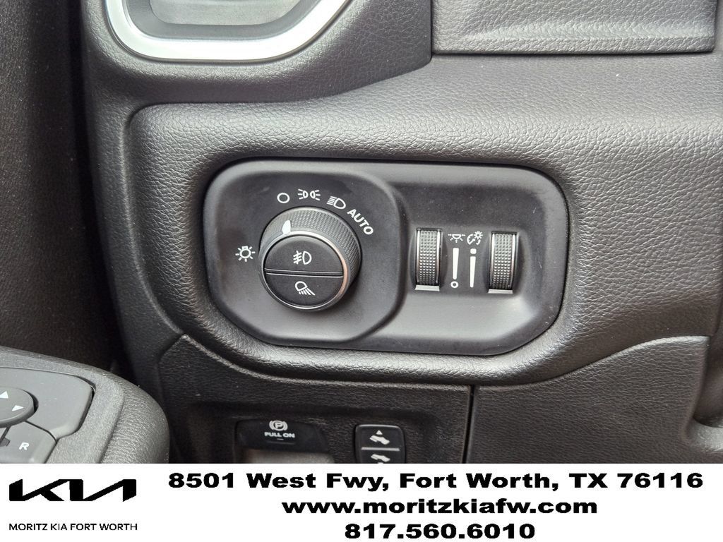 Used 2025 RAM 1500 Big Horn AWD/4WD image 21