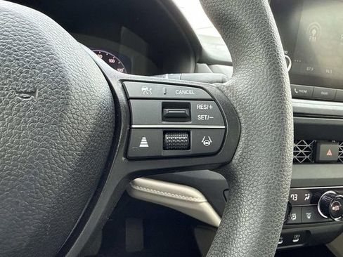 Used 2024 Honda Accord EX image 27