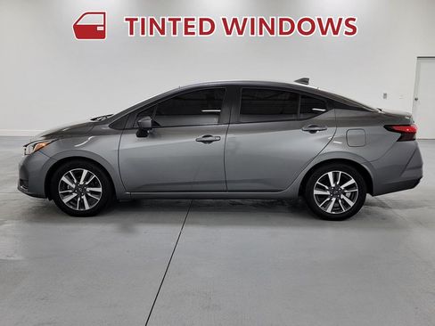 Used 2023 Nissan Versa SV FWD image 5
