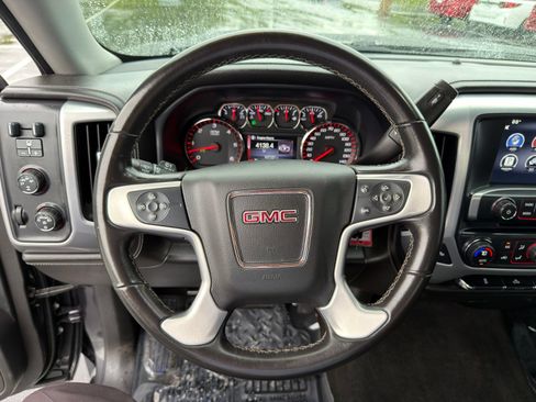 Used 2015 GMC Sierra 1500 SLE w/ SLE Value Package AWD/4WD image 16