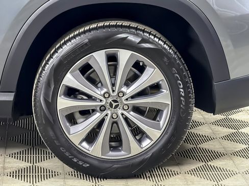 Used 2022 Mercedes-Benz GLE 350 4MATIC w/ Premium Package image 26