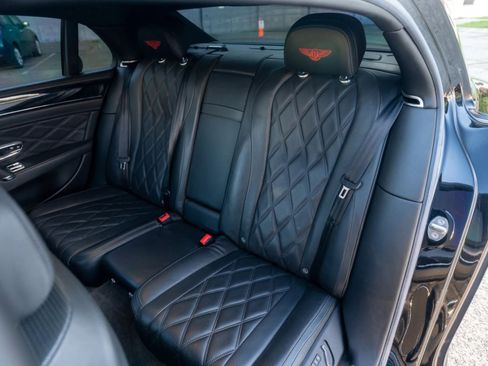 Used 2015 Bentley Flying Spur V8 image 91