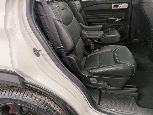 Used 2022 Ford Explorer ST w/ Equipment Group 401A image 25