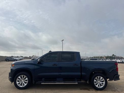 Used 2022 Chevrolet Silverado 1500 Custom RWD image 13