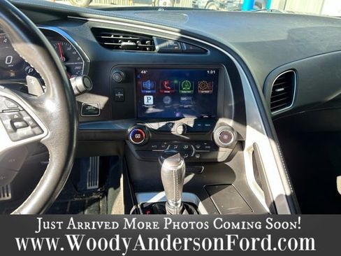 Used 2015 Chevrolet Corvette Stingray Coupe image 12