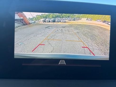 Used 2024 Buick Encore GX Preferred w/ Comfort Package FWD image 29