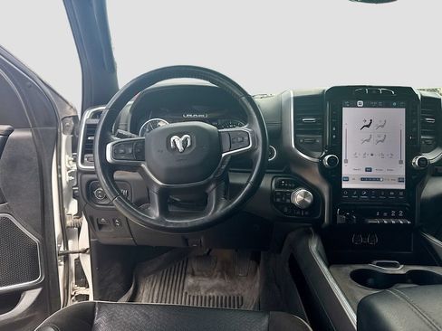Used 2023 RAM 1500 Laramie AWD/4WD image 25