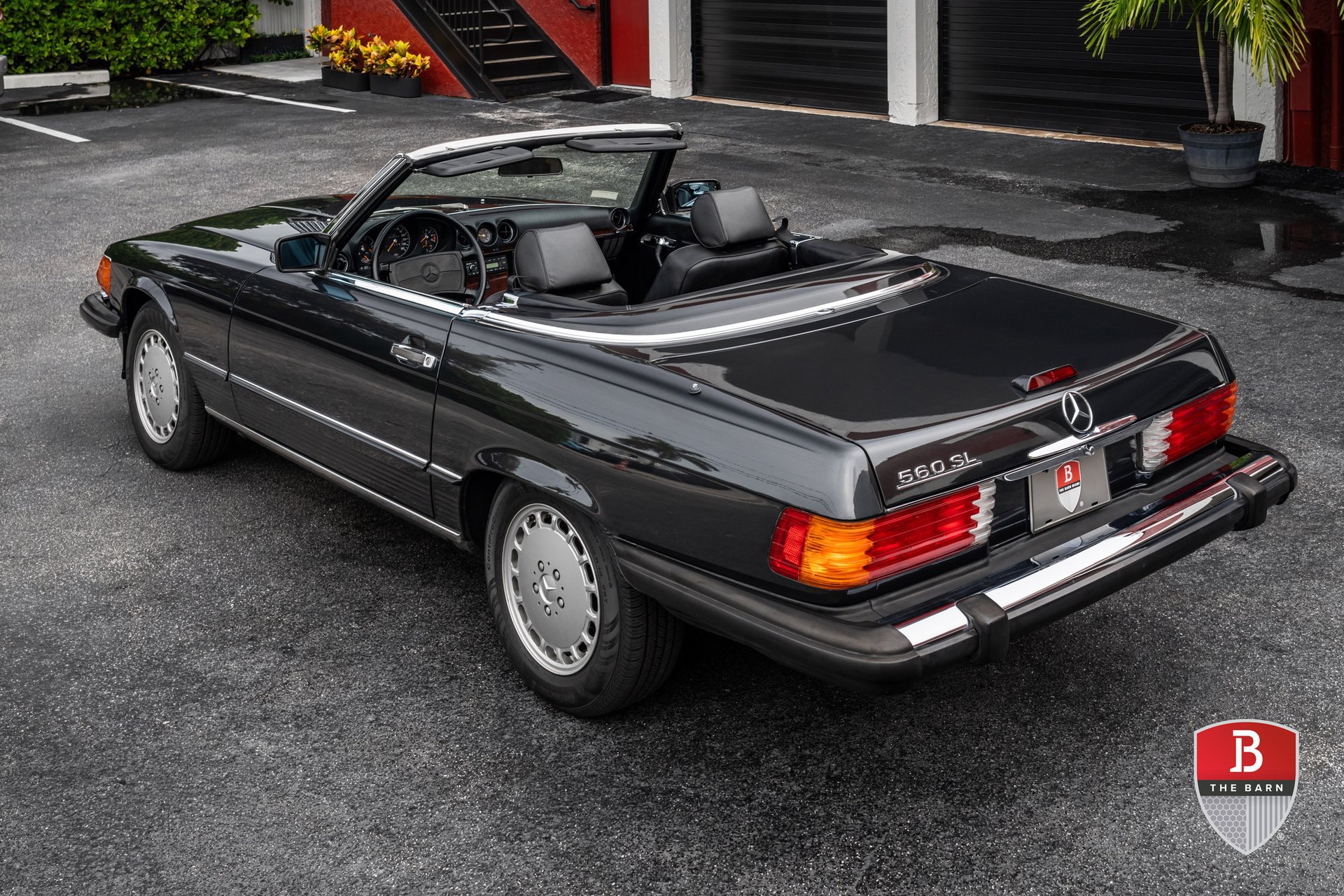 Used 1989 Mercedes-Benz 560 SL image 11