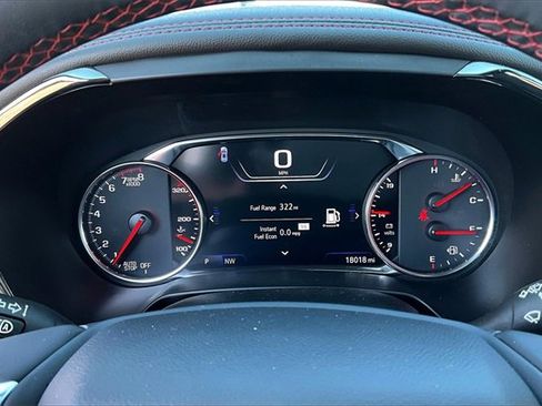 Used 2025 Chevrolet Blazer RS image 13