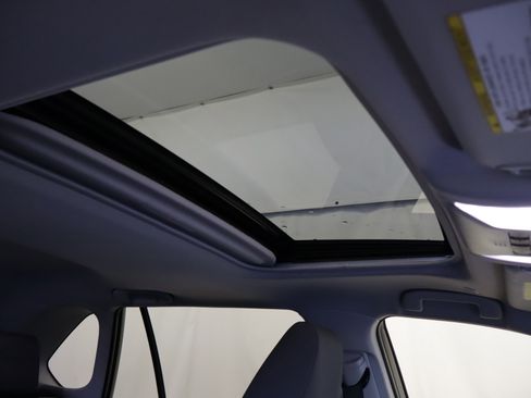 Certified 2023 Toyota RAV4 XLE w/ Convenience Package image 3