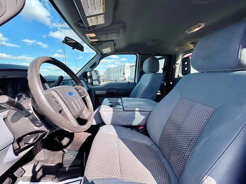 Used 2013 Ford F250 XLT w/ XLT Value Pkg image 11