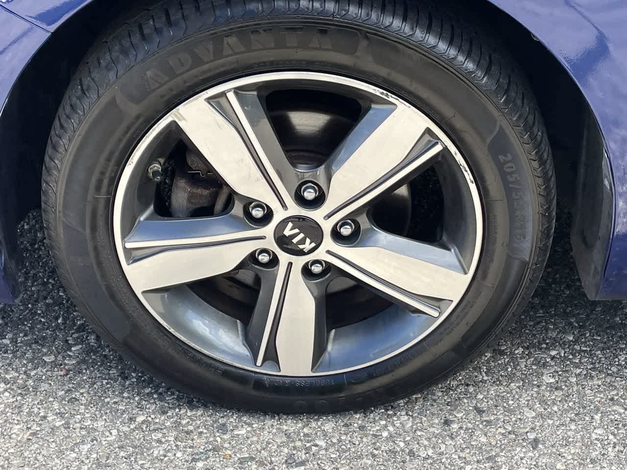 Used 2018 Kia Forte S FWD image 31