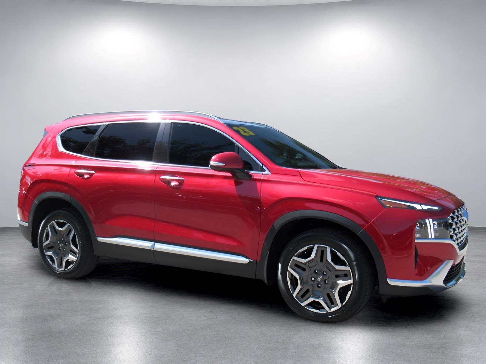 Used 2023 Hyundai Santa Fe Limited FWD image 2