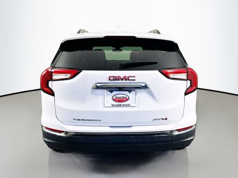 Used 2023 GMC Terrain AT4 AWD/4WD image 6