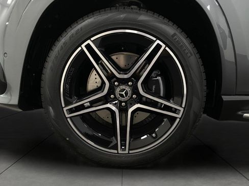 New 2026 Mercedes-Benz GLS 450 4MATIC image 13