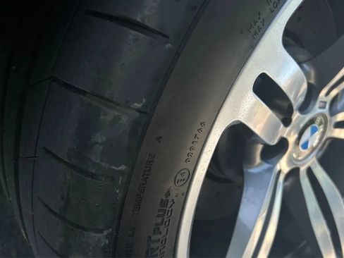 Used 2007 BMW M6 Convertible RWD image 45