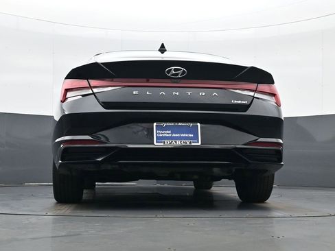 Certified 2023 Hyundai Elantra Limited image 26