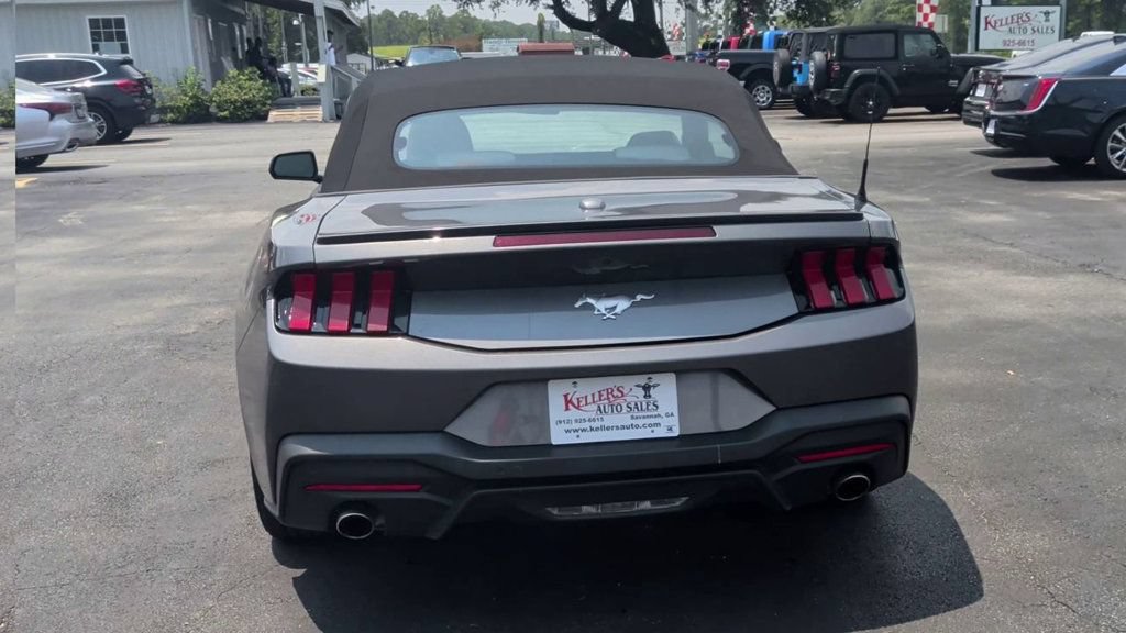 Used 2024 Ford Mustang Premium RWD image 7