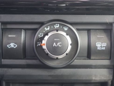 Certified 2024 Toyota 4Runner TRD Off-Road Premium w/ Moonroof Package image 37