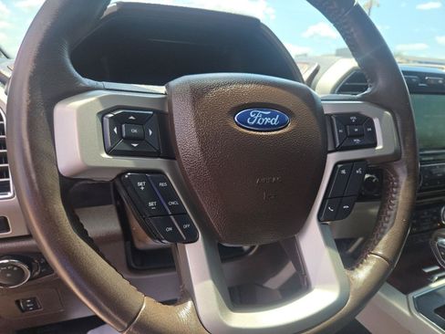 Used 2015 Ford F150 King Ranch w/ Equipment Group 601A Luxury AWD/4WD image 12