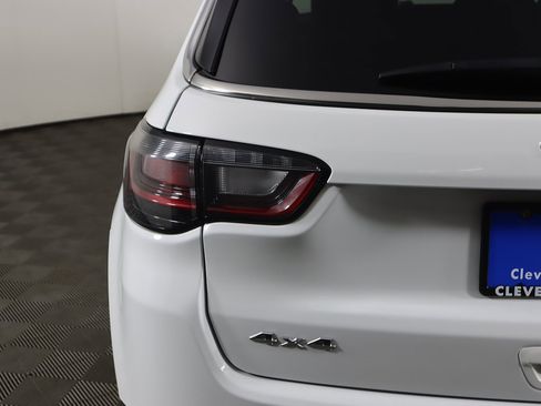 Used 2024 Jeep Compass Limited w/ Elite Group image 18