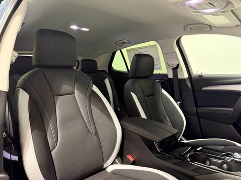New 2026 Buick Envision Sport Touring image 27