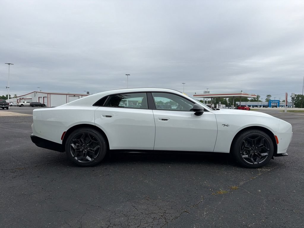 New 2026 Dodge Charger R/T w/ Driver Convenience Group AWD/4WD image 4