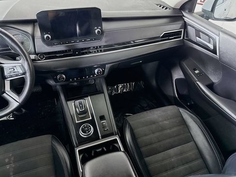 Used 2024 Mitsubishi Outlander SE Black Edition AWD/4WD image 26